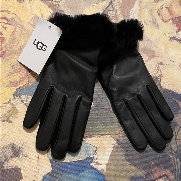 UGG Genuine Leather Gloves